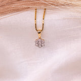 Halssmykke i Gult eller Hvitt Gull (585) med 0.10ct TW/SI Diamanter