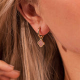 Øreringer med Rosa Kløver i Forgylt Sølv - Pan Jewelry