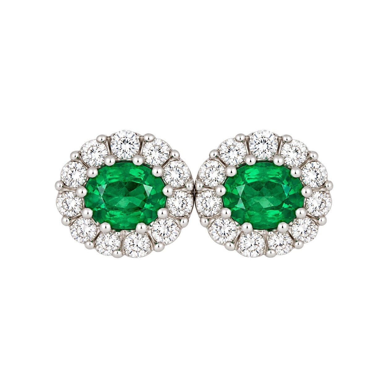 Diana Diamantørepynt i 14kt Hvitt Gull (585), 1,30 ct Smaragd og 0,50 ct TW/SI Diamanter – Diamanthuset