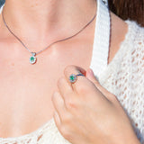 Diana Diamantring med smaragd i hvitt gull, 0.08CT TWSI