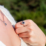 Diana Diamantring med safir i hvitt gull, 0.08CT TWSI
