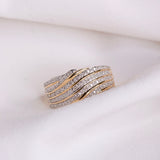 Diamantring i Gult eller Hvitt Gull (585) med 0.15ct TW/SI Diamanter