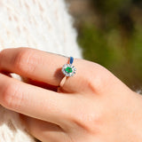 Diana Diamantring med smaragd i hvitt gull, 0.03CT TWSI