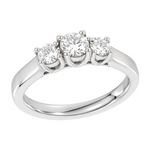Diamantring i Hvitt Gull og tre Diamanter 0,25 TW/SI – Diamanthuset