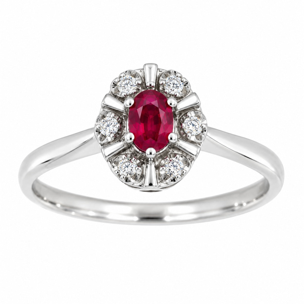 Diana Diamantring med rubin i hvitt gull, 0.03CT TWSI – sett forfra – Diamanthuset