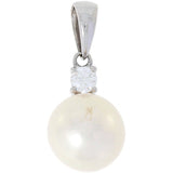Diamant hals smykke med perle i hvitt gull, 0.08CT TWSI - Diamanthuset